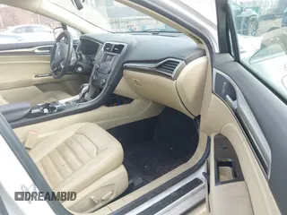 2014 Ford Fusion SE with VIN 3FA6P0H95ER361049, listed as a IAAI auction lot 41864864 with 210,229 mi miles. Bid and sale history available at carsss.com. Image 5.