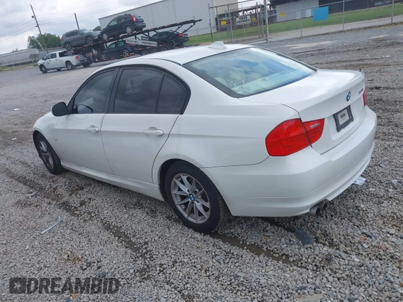 2010 BMW 3 Series 328i with VIN WBAPH7C55AE129957, listed as a IAAI auction lot 42505749 with 170,893 mi miles and . Bid and sale history available at DreamBid. Image 3.