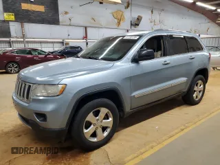 2013 Jeep Grand Cherokee Limited with VIN 1C4RJEBT1DC569954, listed as a Copart auction lot 41798135 with 122,336 mi miles and Salvage Title. Bid and sale history available at carsss.com. Image 1.