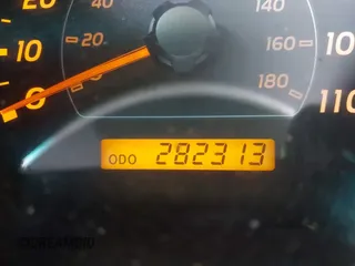 2006 Toyota 4Runner SR5 with VIN JTEZU14R560083004, listed as a IAAI auction lot 42087246 with 282,313 mi miles and . Bid and sale history available at DreamBid. Image 15.