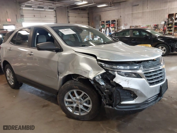 2022 Chevrolet Equinox LS with VIN 3GNAXSEV7NS183856, listed as a IAAI auction lot 41480951 with 89,226 mi miles. Bid and sale history available at carsss.com. Image 1.