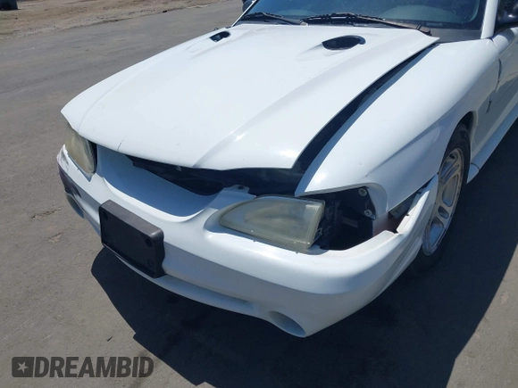1994 Ford Mustang с VIN 1FALP42D8RF184264, выставлен на аукционе IAAI как лот 42261594 с пробегом 118 411 миль миль и . История ставок и продаж доступна на DreamBid. Изображение 13.
