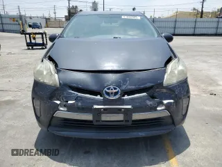 2014 Toyota Prius with VIN JTDKN3DP2E3055722, listed as a Copart auction lot 61860565 with 242,956 mi miles and Salvage title. Bid and sale history available at DreamBid. Image 5.