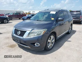 2014 Nissan Pathfinder SL z VIN 5N1AR2MN7EC607770, wystawiony jako IAAI lot #42557588 z przebiegiem 151 672 mil mil oraz . Historia ofert i sprzedaży dostępna na DreamBid. Obrazek 2.