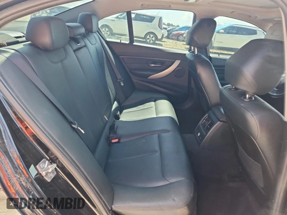 2013 BMW 3 Series 328i with VIN WBA3A5C59DF453287, listed as a Copart auction lot 62814395 with 172,767 mi miles and Clean title. Bid and sale history available at DreamBid. Image 10.
