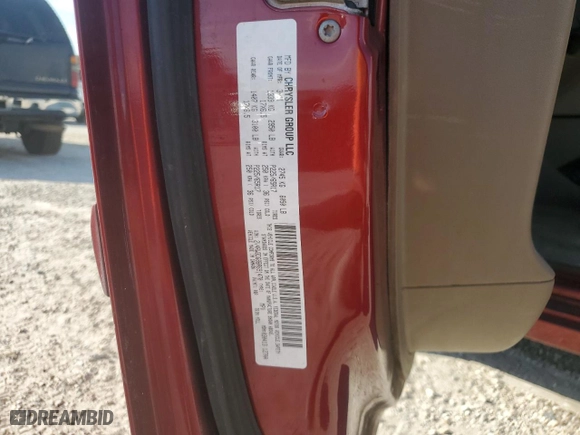 2011 Volkswagen Routan SE with VIN 2V4RW3DG8BR691470, listed as a Copart auction lot 71763934 with 175,852 mi miles and Salvage Title. Bid and sale history available at carsss.com. Image 13.