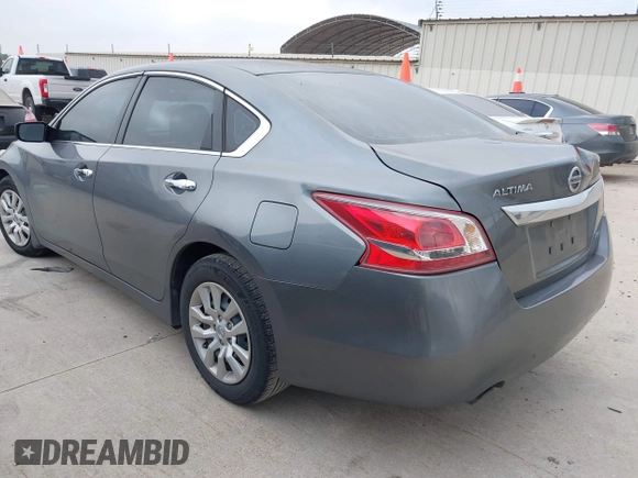 2015 Nissan Altima S with VIN 1N4AL3AP5FC479473, listed as a IAAI auction lot 42037990 with 142,006 mi miles and . Bid and sale history available at carsss.com. Image 3.
