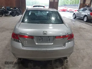 2012 Honda Accord EX-L z VIN 1HGCP3F85CA009624, wystawiony jako IAAI lot #42198643 z przebiegiem 85 790 mil mil oraz . Historia ofert i sprzedaży dostępna na DreamBid. Obrazek 17.