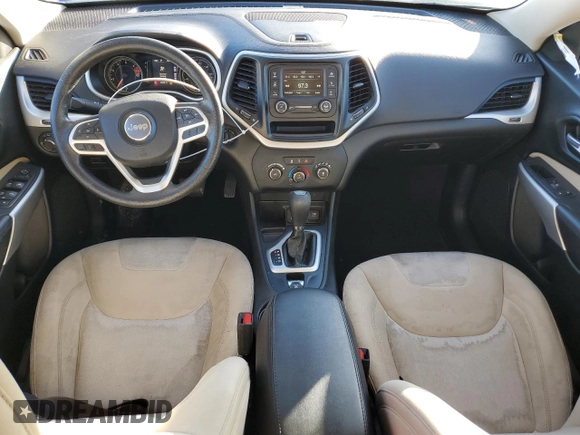 2017 Jeep Cherokee Altitude z VIN 1C4PJLAB5HW597653, wystawiony jako Copart lot #80777804 z przebiegiem 85 606 mil mil oraz Szkoda całkowita • Salvage title. Historia ofert i sprzedaży dostępna na DreamBid. Obrazek 8.
