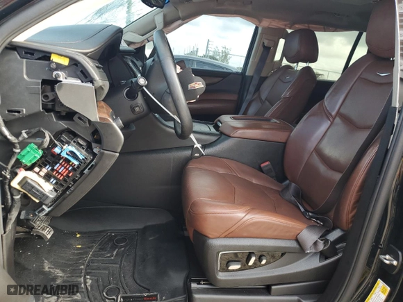 2015 Cadillac Escalade Luxury with VIN 1GYS3MKJ0FR561441, listed as a Copart auction lot 69660374 with 116,593 mi miles and Salvage Title. Bid and sale history available at carsss.com. Image 7.