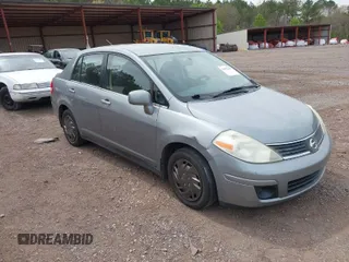 2008 Nissan Versa 1.8 S with VIN 3N1BC11E98L383504, listed as a IAAI auction lot 41882268 with 118,770 mi miles. Bid and sale history available at carsss.com. Image 1.