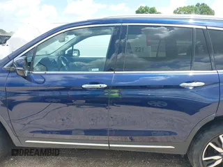 2022 Honda Pilot Touring 7-Passenger with VIN 5FNYF5H61NB019768, listed as a IAAI auction lot 42438780 with Not provided miles and . Bid and sale history available at DreamBid. Image 15.