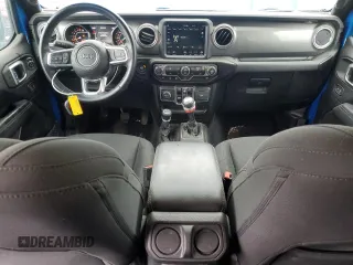 2021 Jeep Wrangler Unlimited Sahara Altitude z VIN 1C4HJXEG7MW728612, wystawiony jako Copart lot #45001535 z przebiegiem 24 027 mil mil oraz Szkoda całkowita • Salvage title. Historia ofert i sprzedaży dostępna na DreamBid. Obrazek 8.