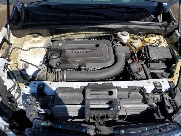 2021 Buick Envision Essence with VIN LRBFZPR4XMD136647, listed as a Copart auction lot 51456805 with 21,080 mi miles and Clean Title. Bid and sale history available at DreamBid. Image 12.