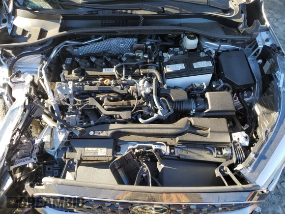 2022 Toyota Corolla Cross XLE z VIN 7MUDAABG2NV043649, wystawiony jako Copart lot #76577044 z przebiegiem 9 495 mil mil oraz Szkoda całkowita • Salvage title. Historia ofert i sprzedaży dostępna na DreamBid. Obrazek 12.