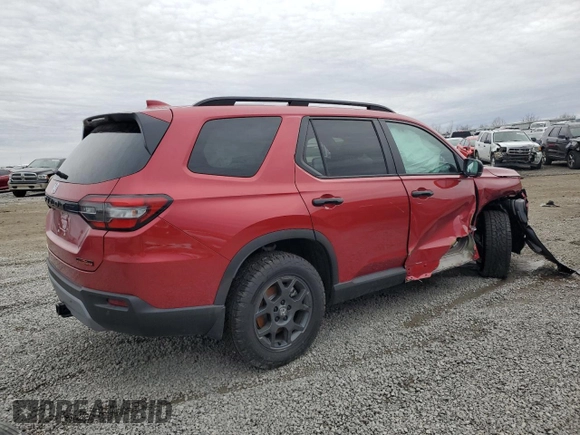 2025 Honda Pilot TrailSport with VIN 5FNYG1H63SB094649, listed as a Copart auction lot 43418145 with 554 mi miles and Salvage Title. Bid and sale history available at carsss.com. Image 3.