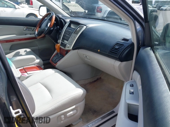 2004 Lexus RX with VIN JTJGA31U540026062, listed as a IAAI auction lot 41852340 with 230,227 mi miles. Bid and sale history available at carsss.com. Image 5.
