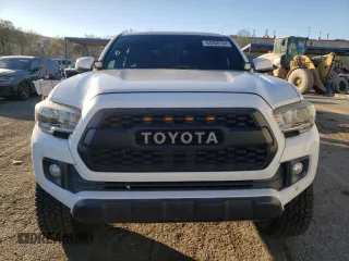 2017 Toyota Tacoma SR5 with VIN 3TMAZ5CNXHM032008, listed as a Copart auction lot 84200154 with 84,337 mi miles and Salvage Title. Bid and sale history available at carsss.com. Image 5.