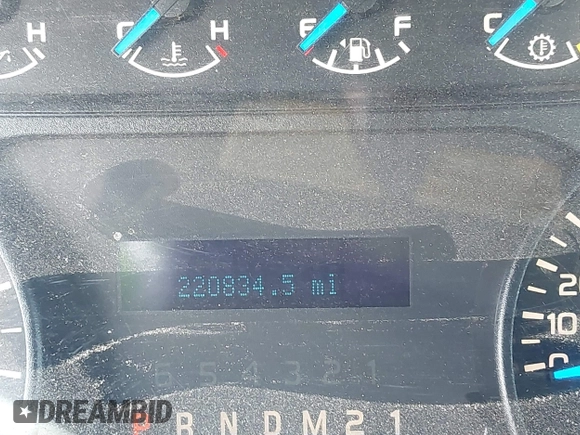 2014 Ford F-150 XL z VIN 1FTFX1EF2EFB82605, wystawiony jako IAAI lot #42267166 z przebiegiem 220 834 mil mil oraz . Historia ofert i sprzedaży dostępna na DreamBid. Obrazek 15.