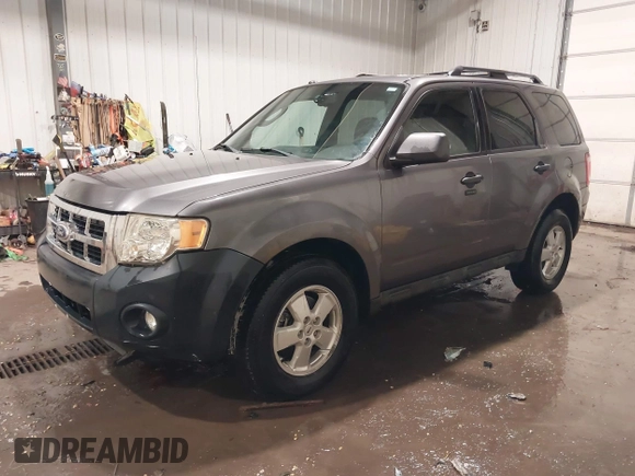 2011 Ford Escape XLT с VIN 1FMCU9DG3BKA18878, выставлен на аукционе IAAI как лот 41549599 с пробегом 114 576 миль миль и . История ставок и продаж доступна на DreamBid. Изображение 18.