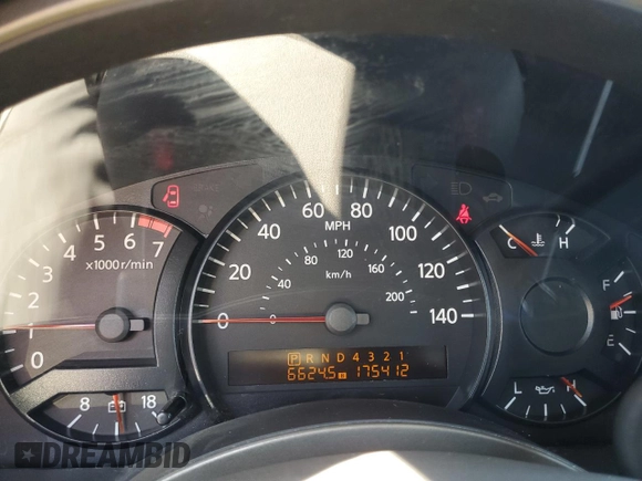 2004 Nissan Titan LE with VIN 1N6AA07AX4N512077, listed as a Copart auction lot 46105645 with 175,412 mi miles and Salvage Title. Bid and sale history available at DreamBid. Image 9.