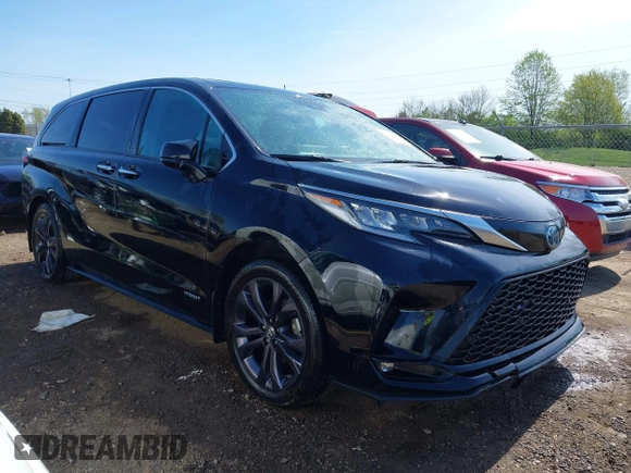 2021 Toyota Sienna XSE with VIN 5TDXRKEC3MS029904, listed as a IAAI auction lot 42084875 with 46,136 mi miles and . Bid and sale history available at DreamBid. Image 1.