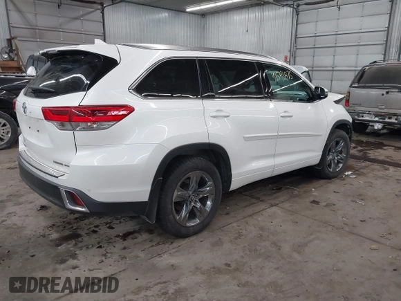 2019 Toyota Highlander Limited with VIN 5TDDZRFH9KS733432, listed as a IAAI auction lot 41541875 with 42,830 mi miles and . Bid and sale history available at DreamBid. Image 4.