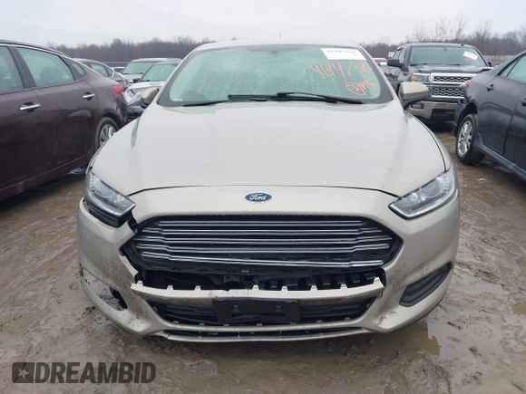 2015 Ford Fusion S Hybrid with VIN 3FA6P0UU4FR111409, listed as a IAAI auction lot 41447316 with 150,068 mi miles. Bid and sale history available at carsss.com. Image 12.