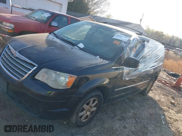 2010 Chrysler Town & Country Touring with VIN 2A4RR5D14AR315480, listed as a IAAI auction lot 41886169 with 1 mi miles. Bid and sale history available at carsss.com. Image 2.