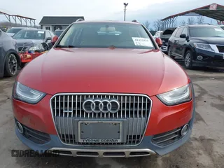2013 Audi allroad Premium Plus with VIN WA1UFAFL4DA100667, listed as a IAAI auction lot 41427532 with 184,818 mi miles. Bid and sale history available at carsss.com. Image 6.