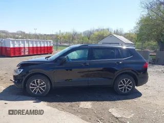 2021 Volkswagen Tiguan S with VIN 3VV0B7AXXMM040752, listed as a IAAI auction lot 41988353 with 51,757 mi miles and . Bid and sale history available at DreamBid. Image 14.