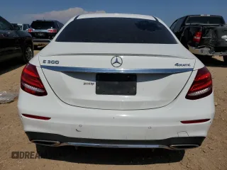 2017 Mercedes-Benz E 300 Luxury with VIN WDDZF4KB5HA041036, listed as a Copart auction lot 53198655 with 105,824 mi miles and Clean title. Bid and sale history available at DreamBid. Image 6.