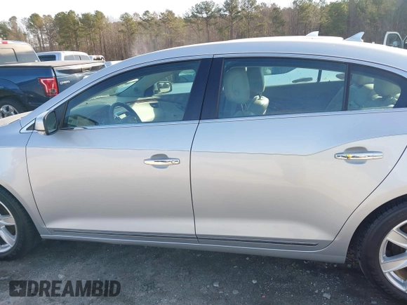 2013 Buick LaCrosse Leather with VIN 1G4GC5E35DF201994, listed as a IAAI auction lot 41585561 with 144,414 mi miles. Bid and sale history available at carsss.com. Image 14.