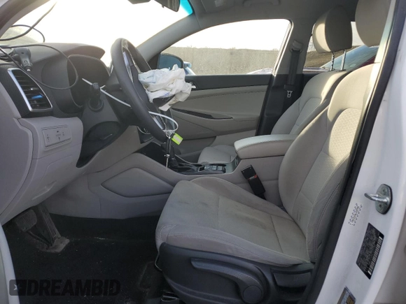2020 Hyundai Tucson SE z VIN KM8J2CA46LU225789, wystawiony jako Copart lot #50334245 z przebiegiem 108 504 mil mil oraz Szkoda całkowita • Salvage title. Historia ofert i sprzedaży dostępna na DreamBid. Obrazek 7.