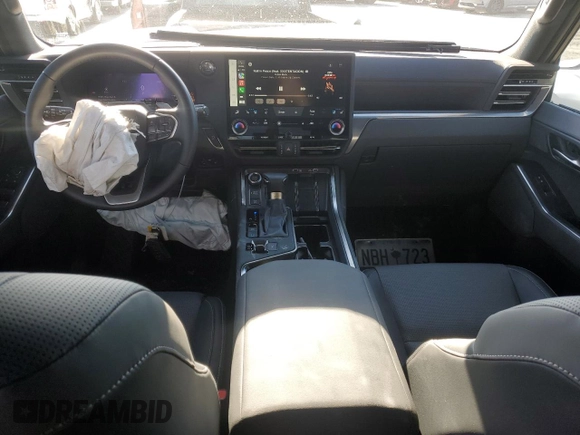 2024 Lexus GX 550 Luxury z VIN JTJVBCDXXR5000383, wystawiony jako Copart lot #85711724 z przebiegiem 440 mil mil oraz Szkoda całkowita • Salvage title. Historia ofert i sprzedaży dostępna na DreamBid. Obrazek 8.