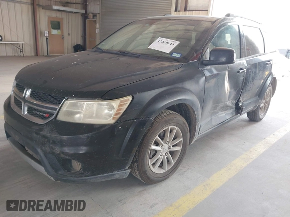 2014 Dodge Journey SXT z VIN 3C4PDCBG9ET270787, wystawiony jako IAAI lot #42269840 z przebiegiem 161 532 mil mil oraz . Historia ofert i sprzedaży dostępna na DreamBid. Obrazek 17.