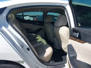 2016 Nissan Maxima SV z VIN 1N4AA6AP8GC436917, wystawiony jako IAAI lot #41691025 z przebiegiem 140 149 mil mil oraz . Historia ofert i sprzedaży dostępna na DreamBid. Obrazek 8.