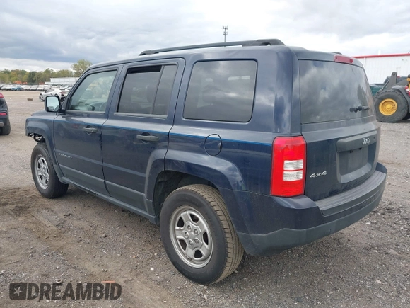 2012 Jeep Patriot Sport with VIN 1C4NJRBB4CD659072, listed as a IAAI auction lot 40584115 with 183,672 mi miles. Bid and sale history available at carsss.com. Image 3.