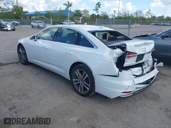 2023 Audi A6 Premium z VIN WAUD3BF27PN087628, wystawiony jako IAAI lot #41514547 z przebiegiem 10 051 mil mil oraz . Historia ofert i sprzedaży dostępna na DreamBid. Obrazek 3.