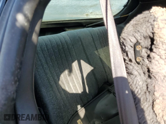 2001 Pontiac Firebird Formula with VIN 2G2FV22G812120764, listed as a Copart auction lot 80468124 with Not provided miles and Non repairable. Bid and sale history available at DreamBid. Image 10.