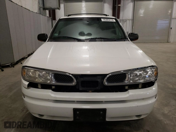 2002 Oldsmobile Bravada z VIN 1GHDT13S822151973, wystawiony jako Copart lot #78305414 z przebiegiem 180 503 mil mil oraz Czysty tytuł • Clean title. Historia ofert i sprzedaży dostępna na DreamBid. Obrazek 5.