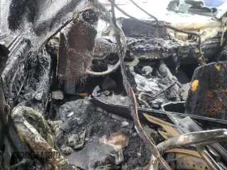 2023 Kia Telluride S z VIN 5XYP6DGC4PG343032, wystawiony jako Copart lot #44969845 z przebiegiem Nie podano mil oraz Nie do naprawy • Non repairable. Historia ofert i sprzedaży dostępna na DreamBid. Obrazek 8.
