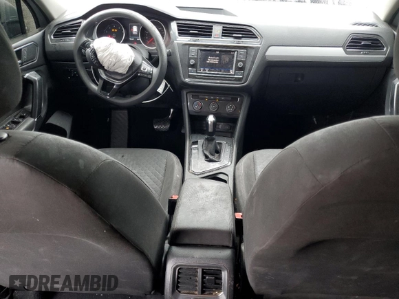 2018 Volkswagen Tiguan S with VIN 3VV1B7AXXJM067370, listed as a Copart auction lot 53645945 with 143,137 mi miles and Salvage title. Bid and sale history available at DreamBid. Image 8.