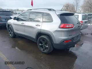 2018 Jeep Cherokee Latitude with VIN 1C4PJMCX4JD548136, listed as a IAAI auction lot 41592821 with 165,022 mi miles and . Bid and sale history available at DreamBid. Image 3.