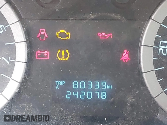 2010 Ford Escape XLS z VIN 1FMCU9C7XAKC89999, wystawiony jako IAAI lot #41506494 z przebiegiem 242 078 mil mil oraz . Historia ofert i sprzedaży dostępna na DreamBid. Obrazek 15.