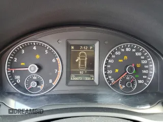 2010 Volkswagen Eos Komfort с VIN WVWBA7AH6AV012998, выставлен на аукционе Copart как лот 60063915 с пробегом 126 673 миль миль и Чистый • Clean title. История ставок и продаж доступна на DreamBid. Изображение 9.