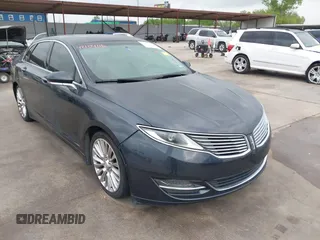 2014 Lincoln MKZ z VIN 3LN6L2G98ER830388, wystawiony jako IAAI lot #42104116 z przebiegiem 108 219 mil mil oraz . Historia ofert i sprzedaży dostępna na DreamBid. Obrazek 1.