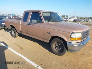 1994 Ford F-150 with VIN 1FTEX15N4RKB42106, listed as a IAAI auction lot 41895936 with 229,108 mi miles. Bid and sale history available at carsss.com. Image 1.