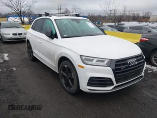 2019 Audi SQ5 Premium Plus z VIN WA1B4AFY3K2027498, wystawiony jako IAAI lot #41519647 z przebiegiem 54 636 mil mil oraz . Historia ofert i sprzedaży dostępna na DreamBid. Obrazek 1.