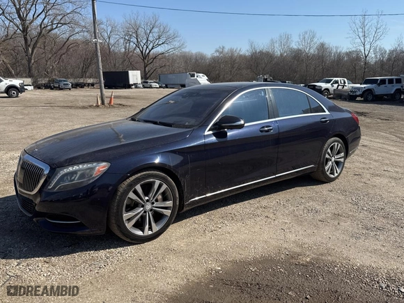 2015 Mercedes-Benz S-Class S 550 with VIN WDDUG8CB6FA077554, listed as a Copart auction lot 49141385 with 140,049 mi miles and Clean Title. Bid and sale history available at carsss.com. Image 2.